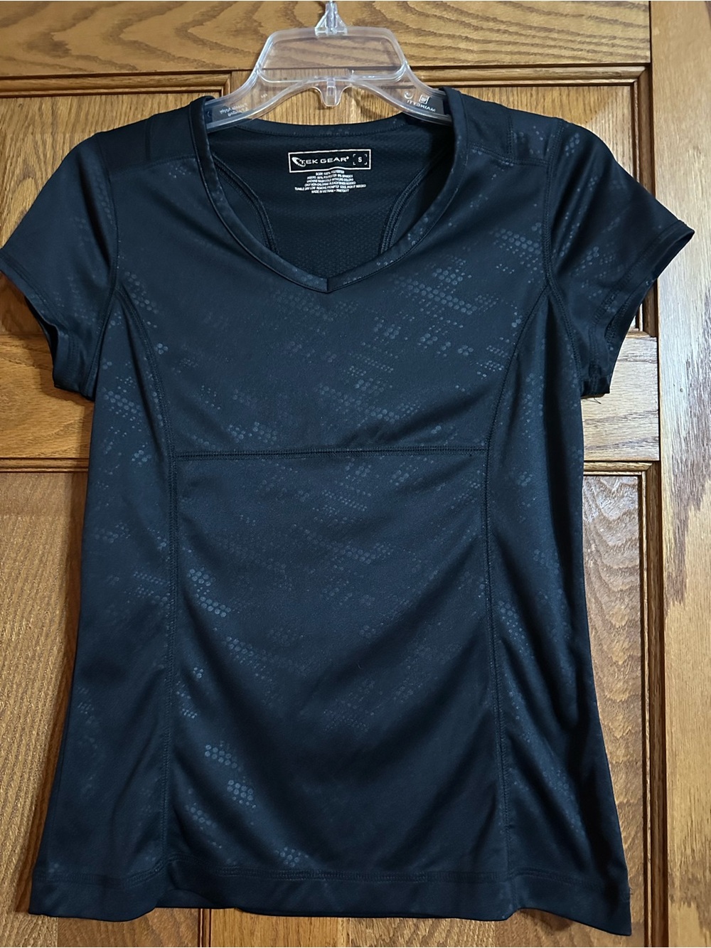 tek gear Black Short Sleeve V-Neck Active Tee